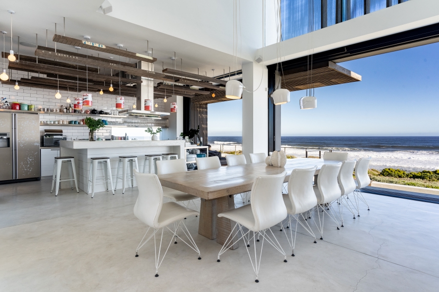 6 Bedroom Property for Sale in Yzerfontein Western Cape
